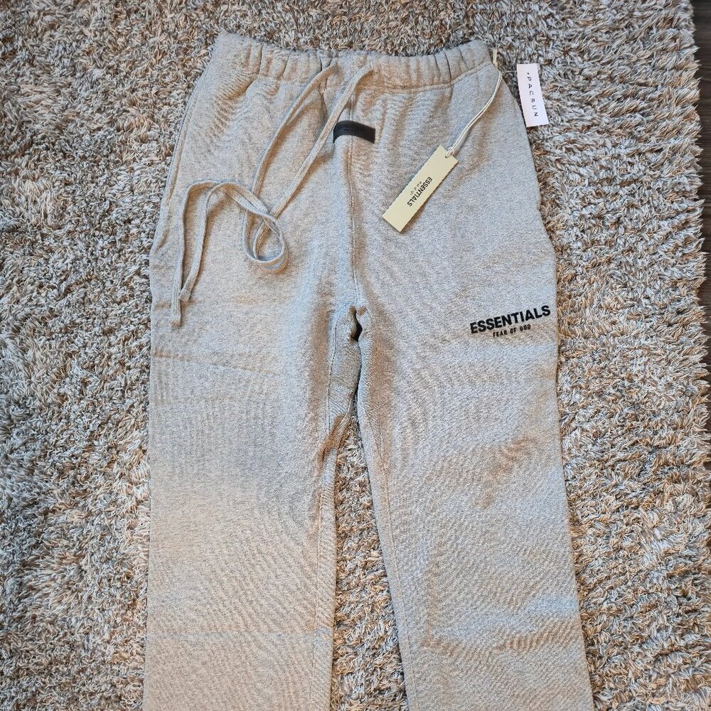 Fear of God Essentials Loose Pants Dark Oatmeal Oversized NWT Streetwear - Picture 3 of 8
